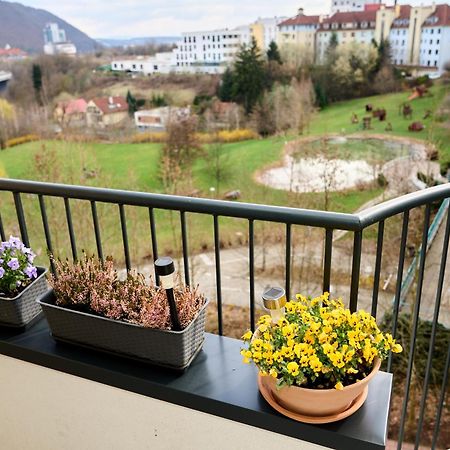 Apartman A&M Banska Bystrica Luaran gambar