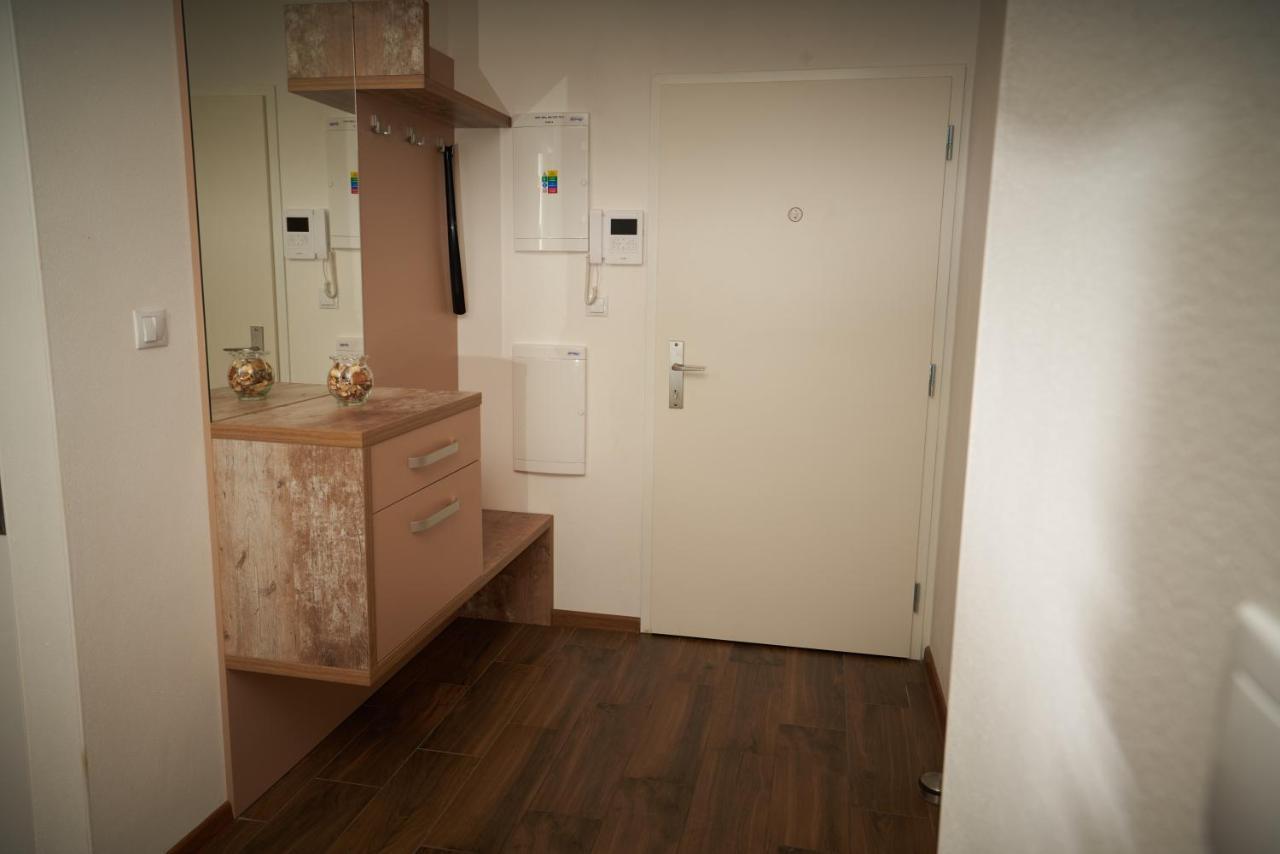 Apartman A&M Banska Bystrica Luaran gambar